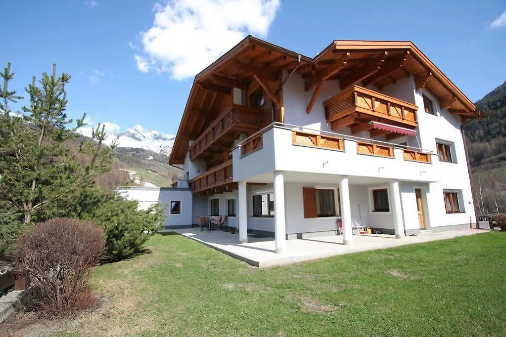 Baeckelar'S Apart Solden Apartment