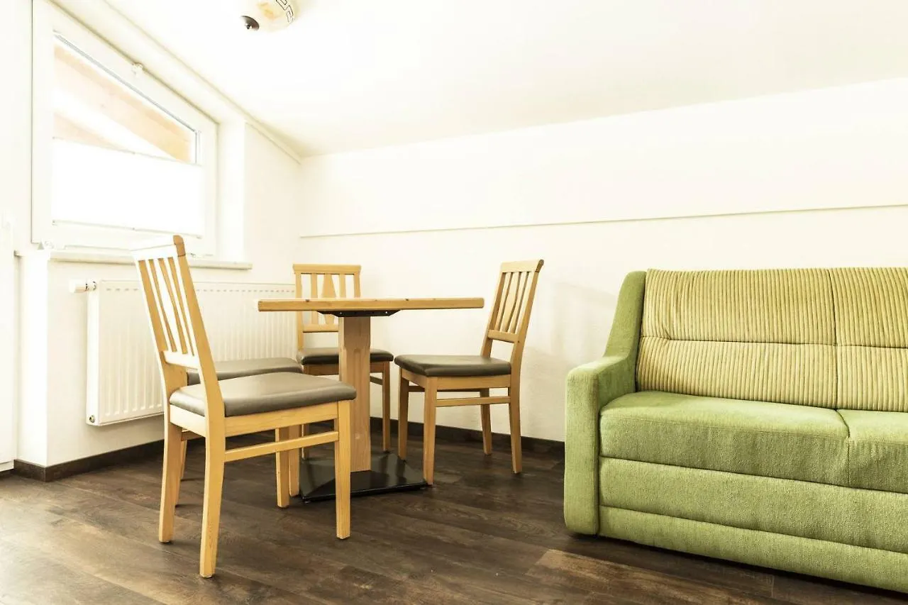 Baeckelar'S Apart Solden Apartment