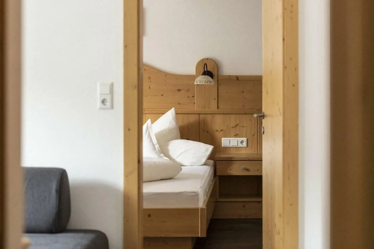 Baeckelar'S Apart Solden Apartment
